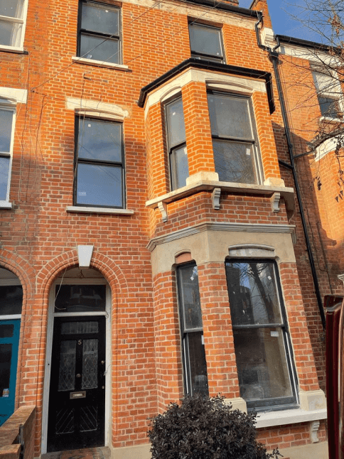 4a617ef1 2568 42a9 b